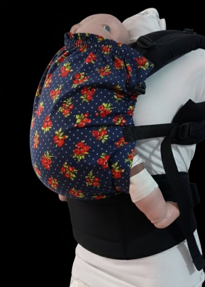 Mochila ergonómica evolutiva 3-4 meses a 3 años estampada.